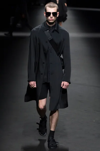 Look 36
